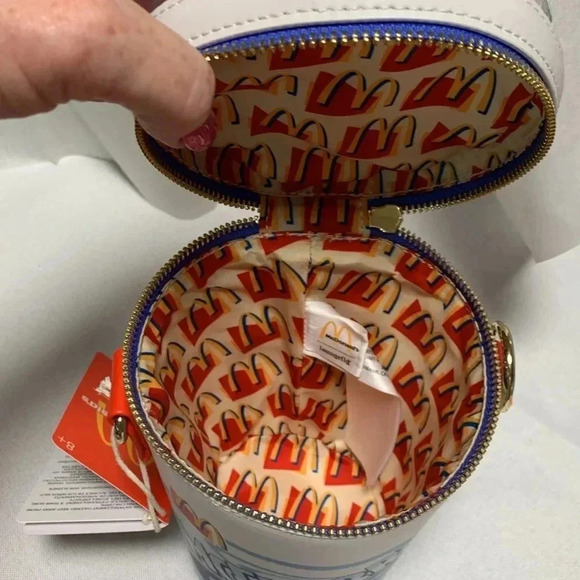 LOUNGEFLY McDonald’s McFlurry Purse,Crossbody. NWT. - Picture 3 of 4